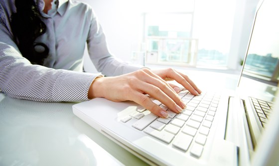 Professional Academic Writers: Writing Essayz